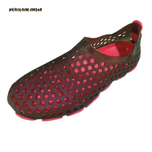 flexible beach plastic garden shoes with air holes